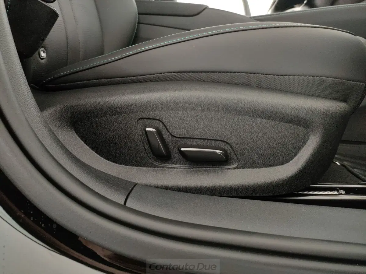 Byd Seal 6 DM-i nuova a Caserta (18)