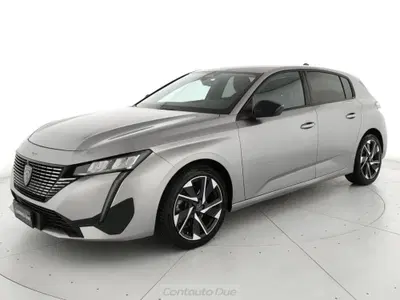Peugeot 308 BlueHDi 130 S&S EAT8 Allure Pack del 2022 usata a Teverola