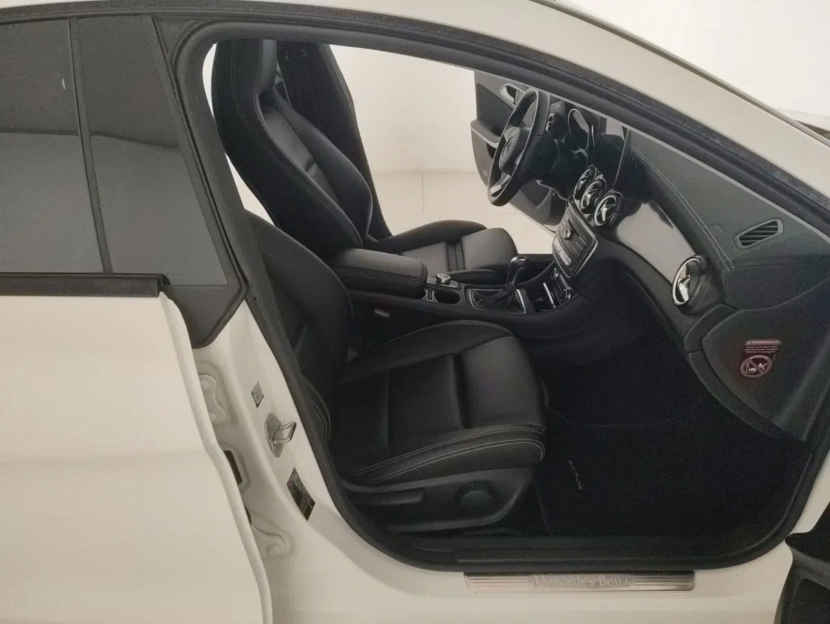 Mercedes-Benz CLA usata a Alessandria (10)