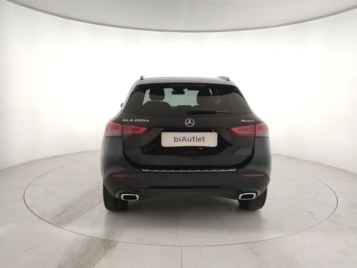 Mercedes-Benz GLA SUV usata a Alessandria (3)