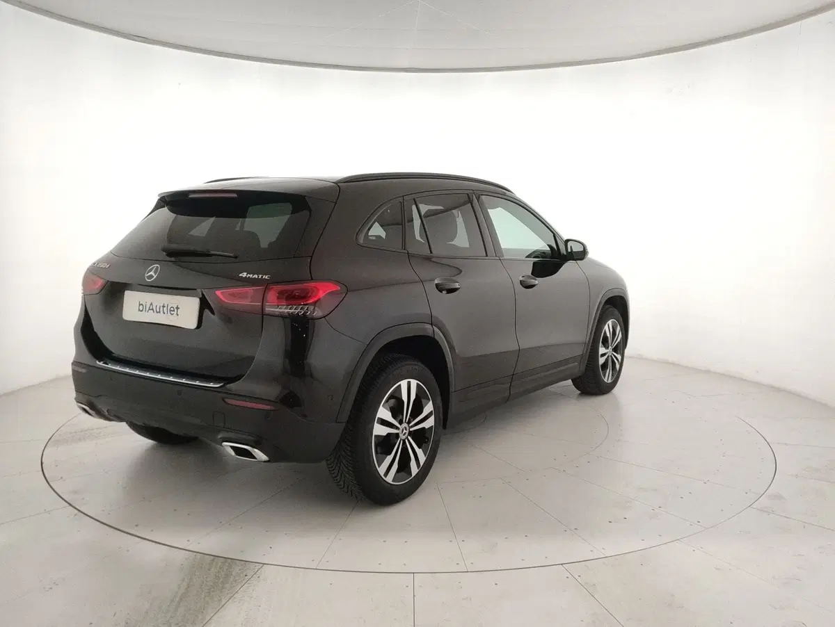 Mercedes-Benz GLA SUV usata a Alessandria (4)