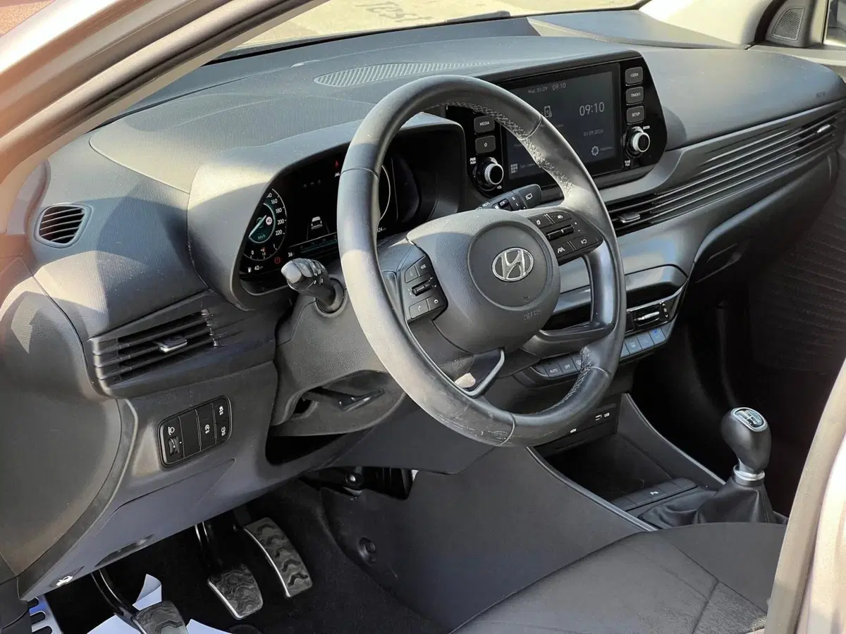 Hyundai Bayon usata a Matera (11)