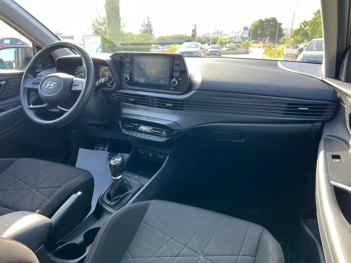 Hyundai Bayon usata a Matera (16)
