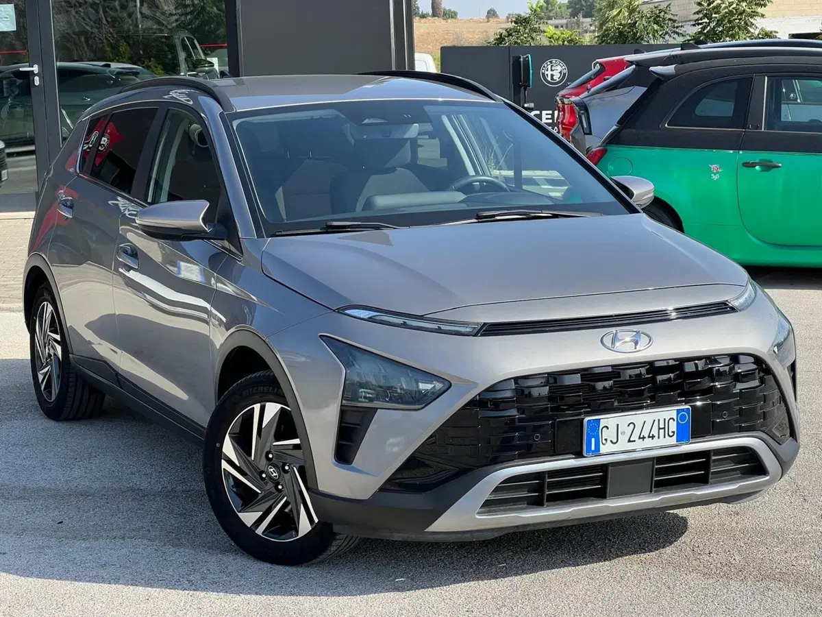 Hyundai Bayon usata a Matera (4)