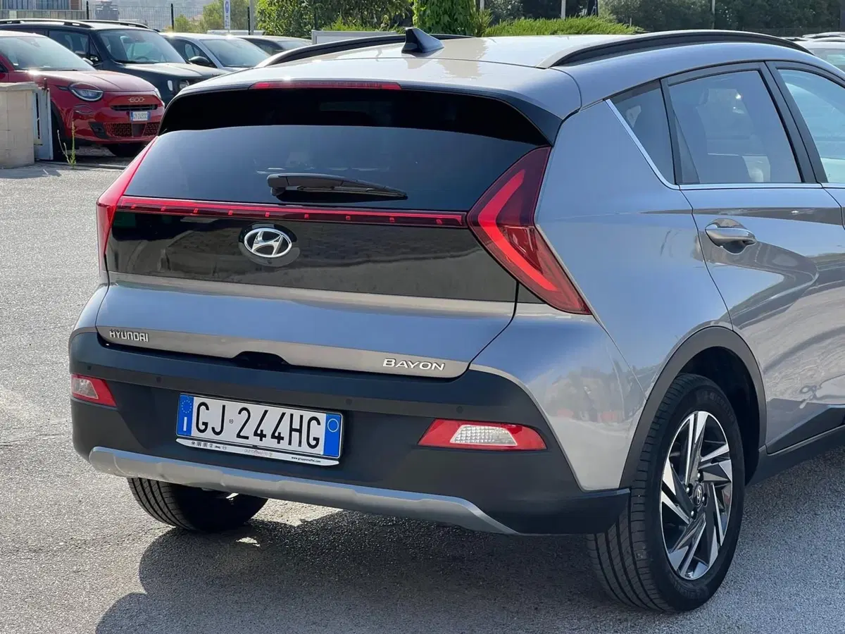 Hyundai Bayon usata a Matera (6)