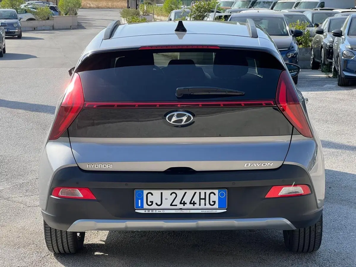 Hyundai Bayon usata a Matera (7)