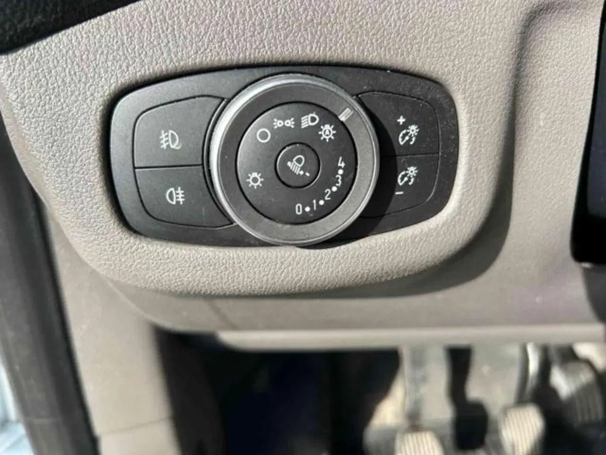 Ford Transit Connect Wagon usata a Bologna (16)