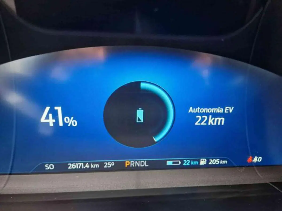 Ford Kuga usata a Bologna (9)