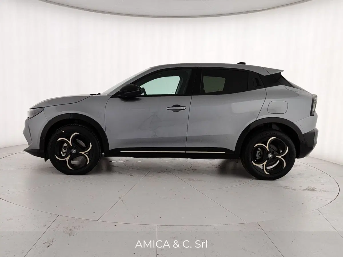 Alfa Romeo Junior usata a Caserta (4)