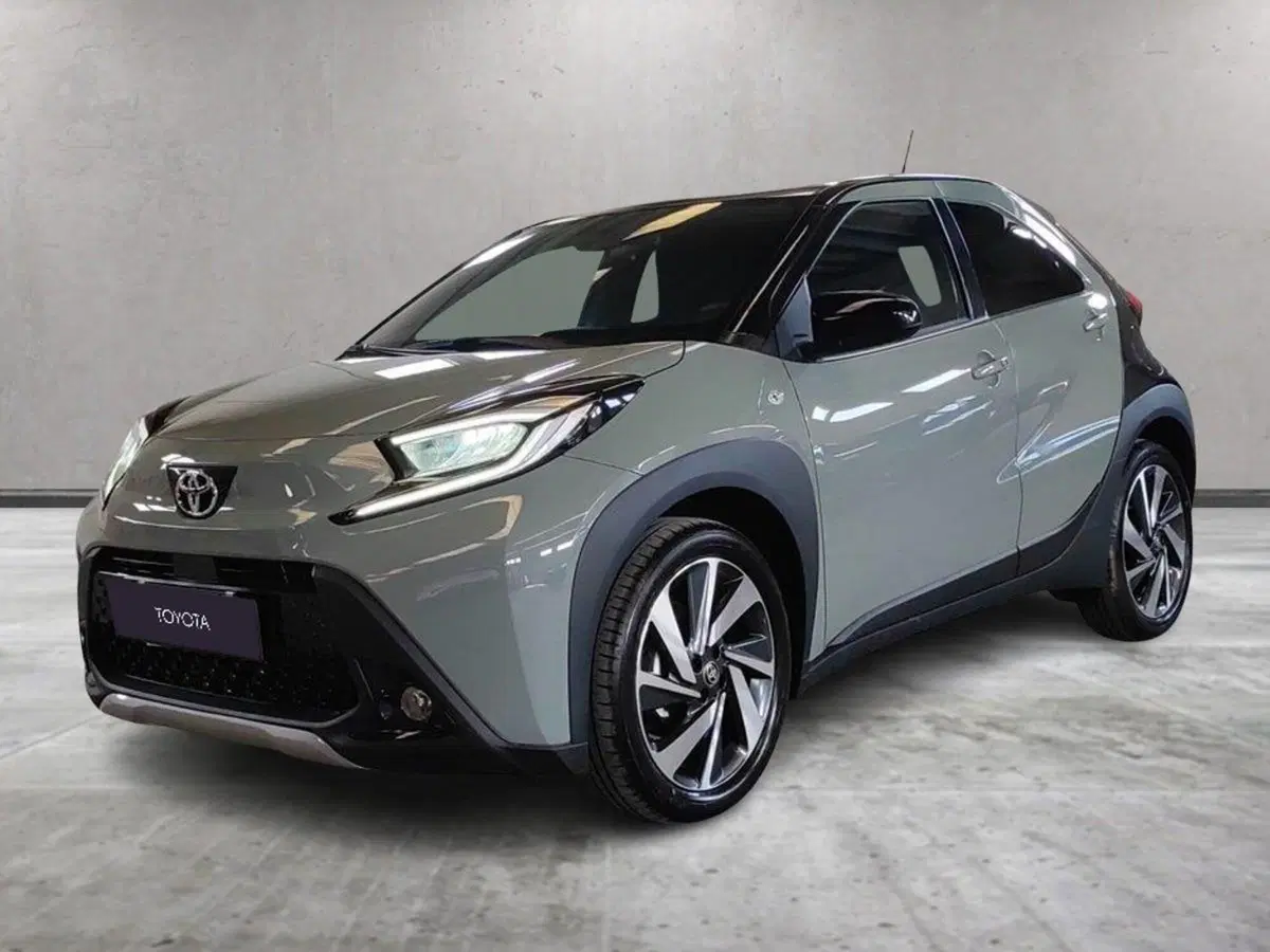 Toyota Aygo X nuova a Milano