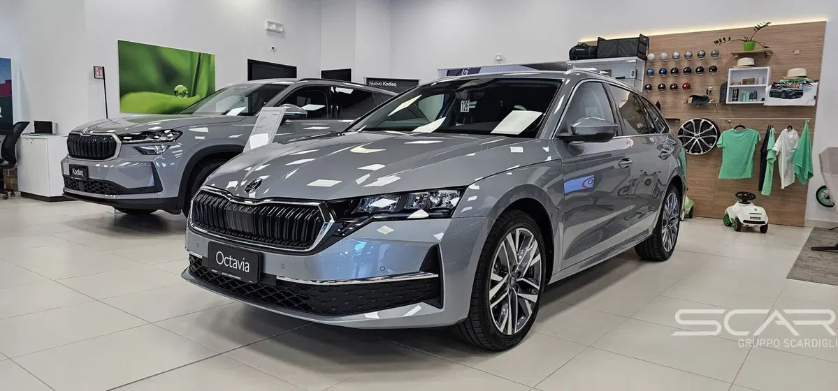 Skoda Octavia Station Wagon nuova a Livorno