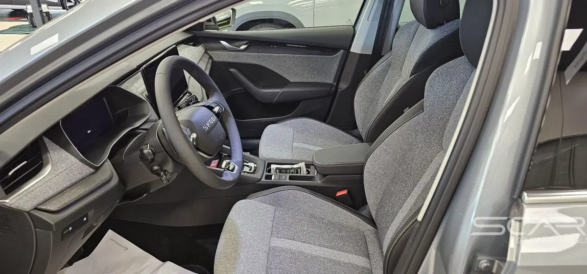Skoda Octavia Station Wagon nuova a Livorno (11)