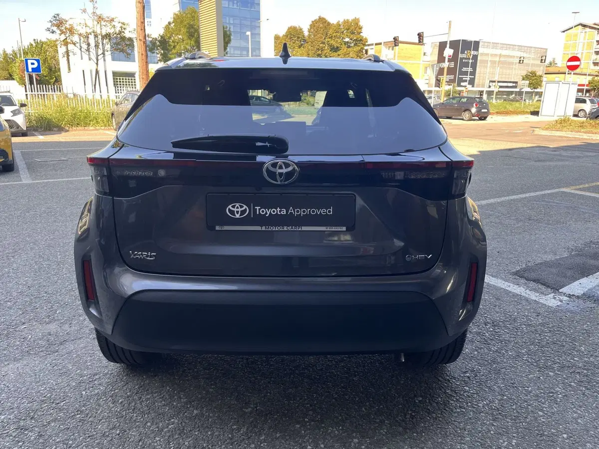Toyota Yaris Cross usata a Modena (3)