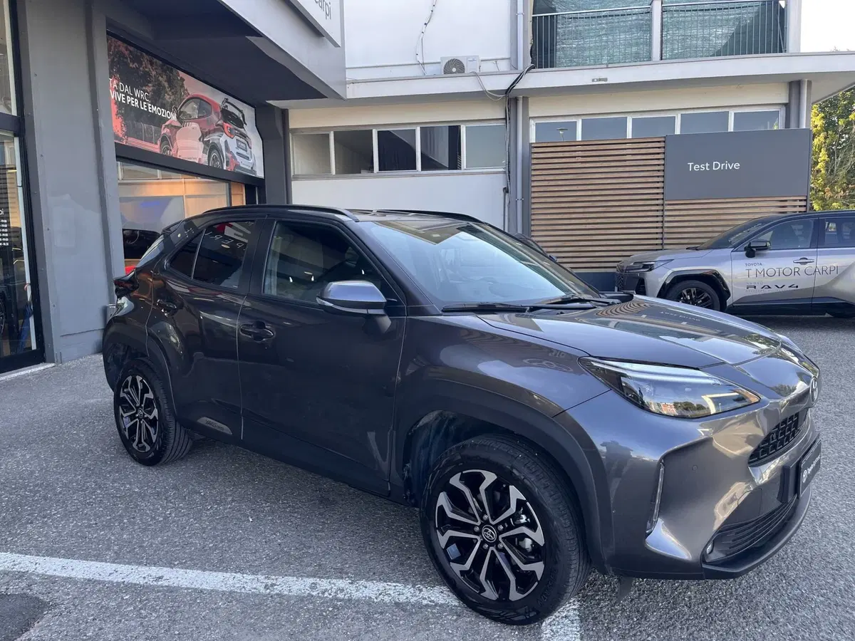 Toyota Yaris Cross usata a Modena (5)