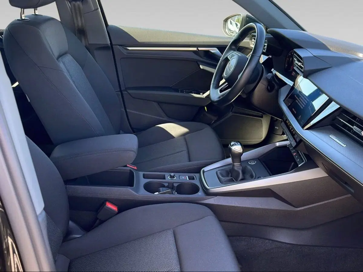 Audi A3 Sportback usata a Livorno (7)