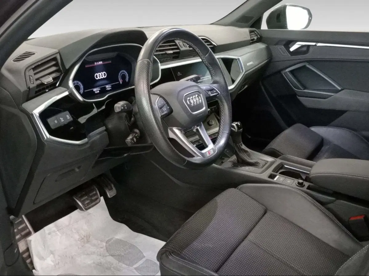 Audi Q3 Sportback usata a Siena (12)