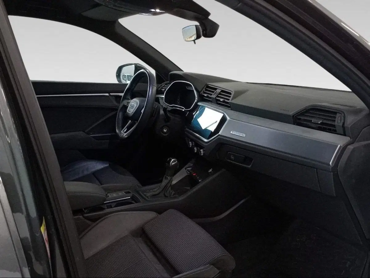 Audi Q3 Sportback usata a Siena (15)