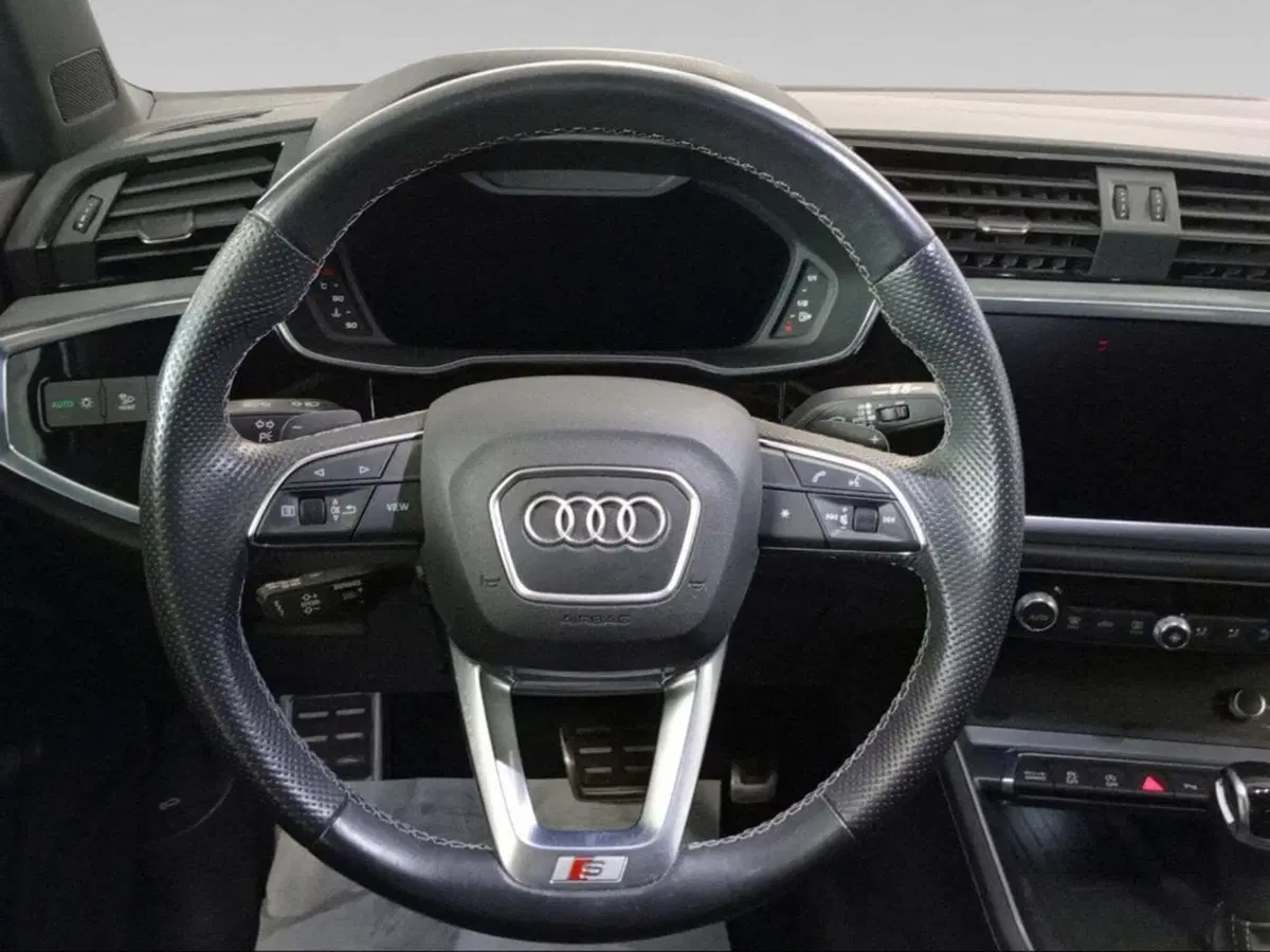 Audi Q3 Sportback usata a Siena (9)
