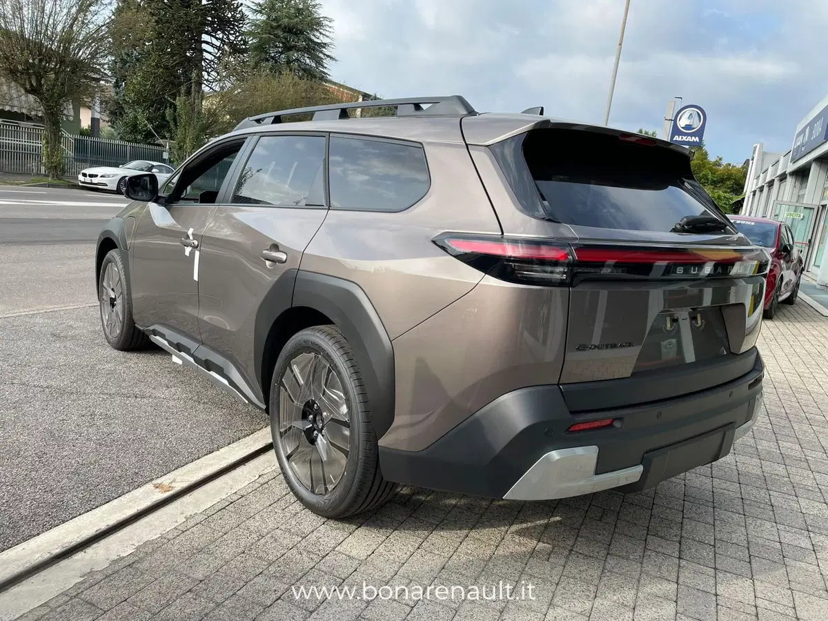 Subaru E-Outback nuova a Monza e Brianza (6)