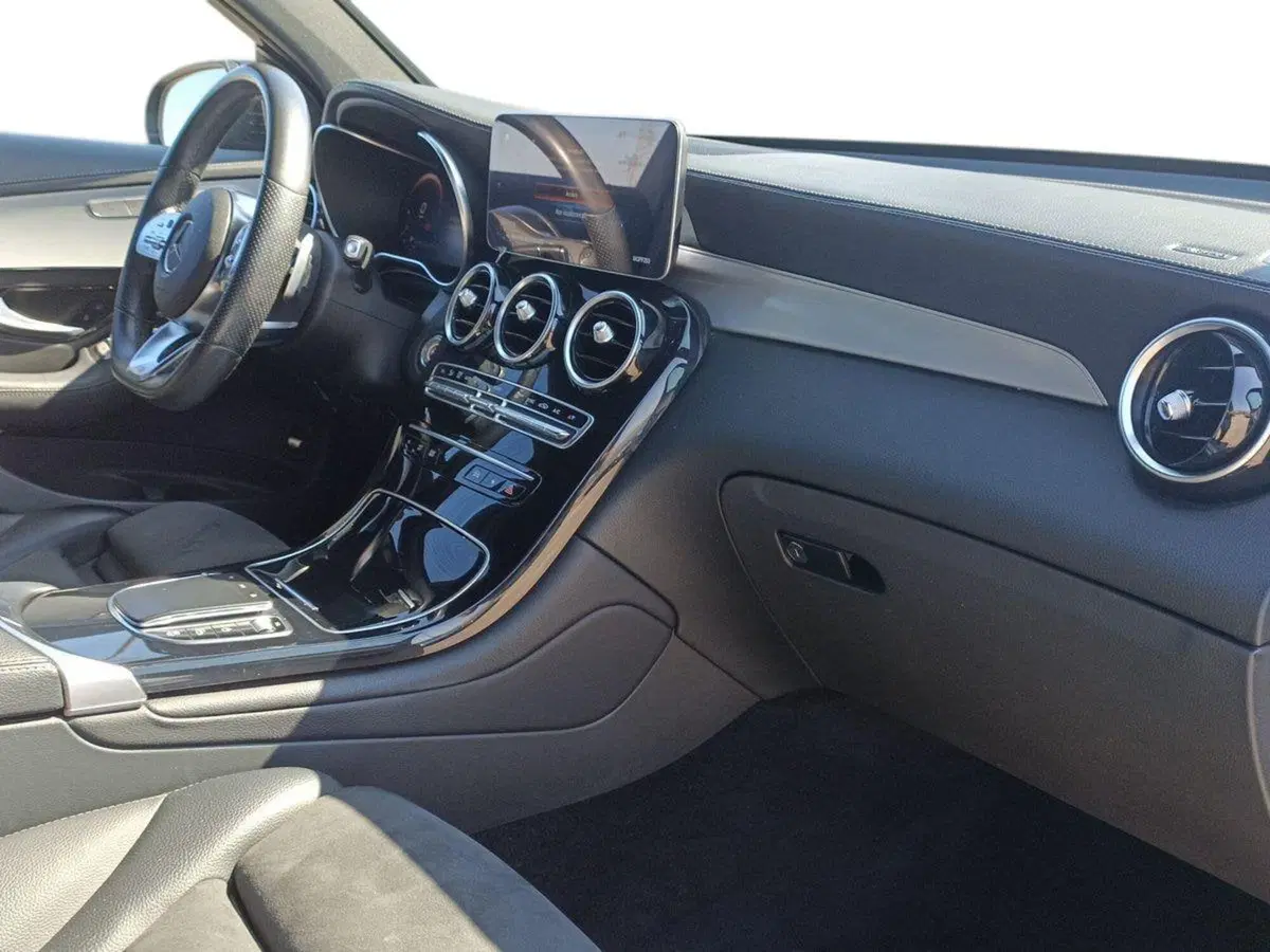 Mercedes-Benz GLC Coupé usata a Matera (15)