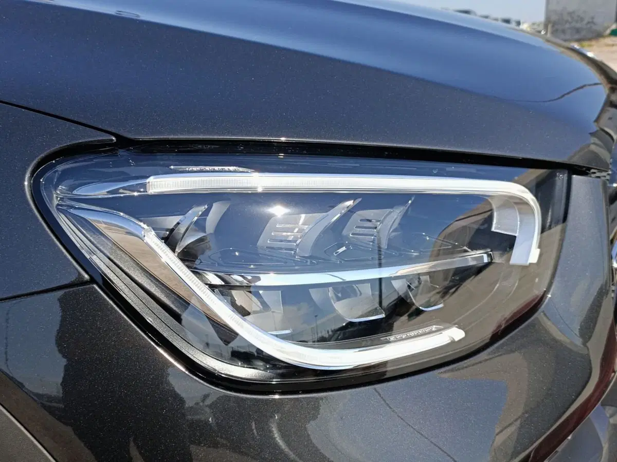 Mercedes-Benz GLC Coupé usata a Matera (7)