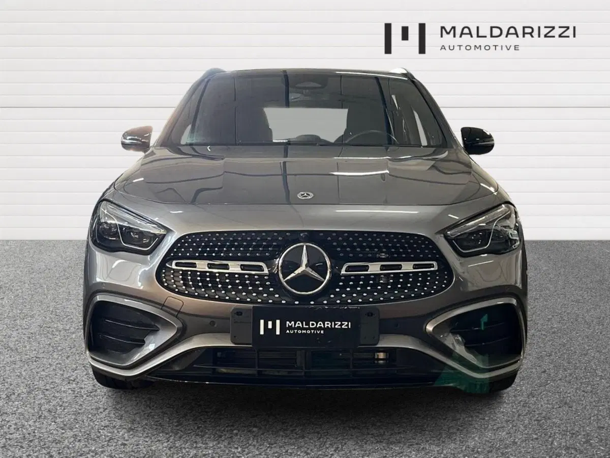 Mercedes-Benz GLA SUV usata a Foggia (2)