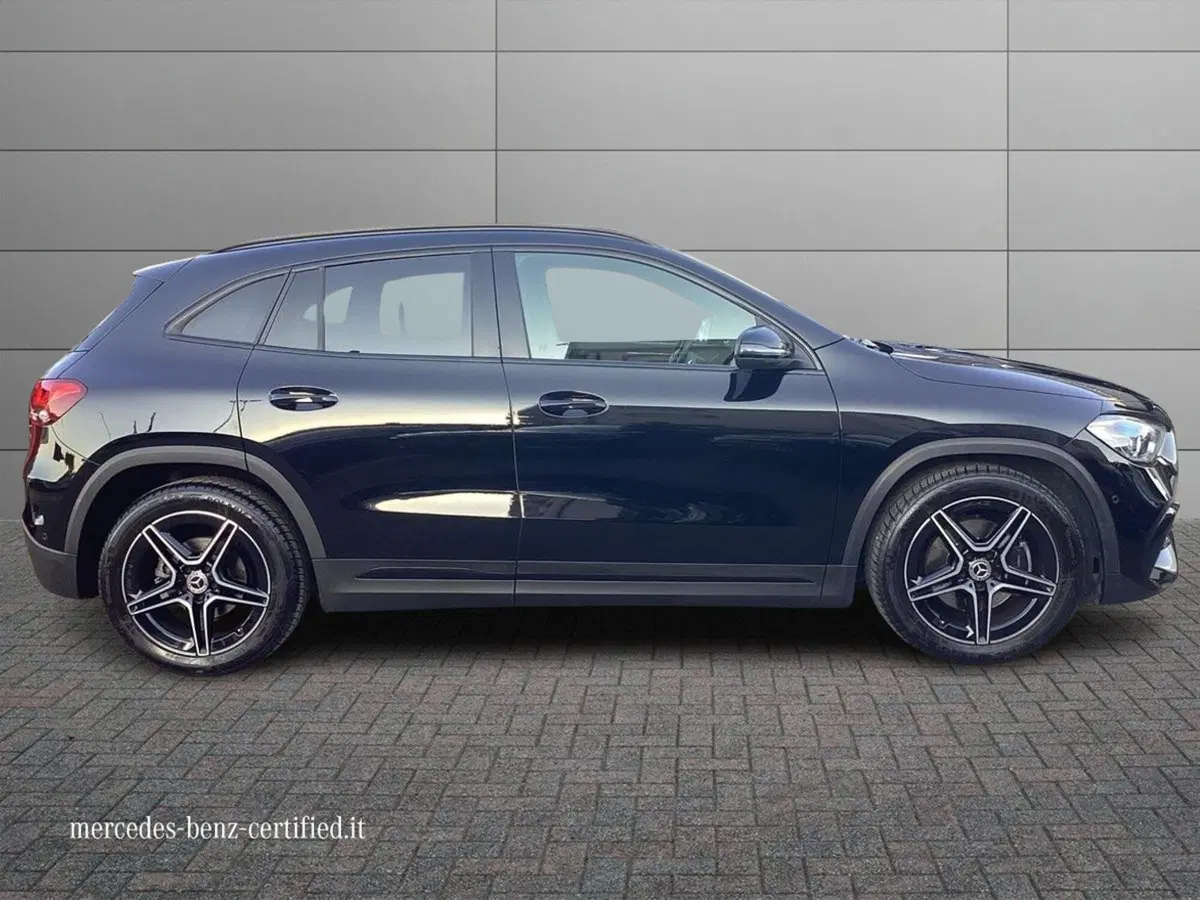 Mercedes-Benz GLA SUV usata a Foggia (5)