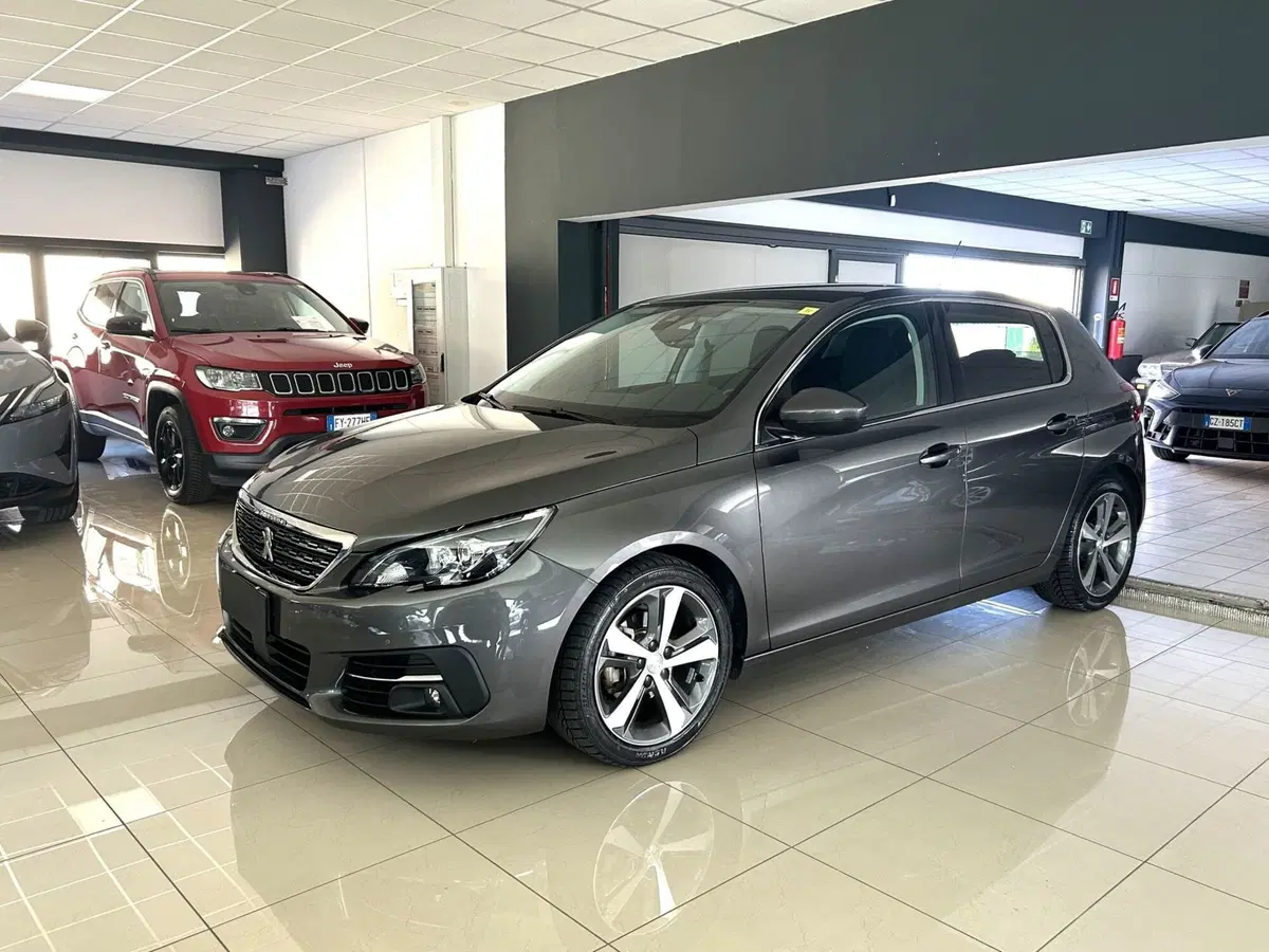Peugeot 308 usata a Ferrara