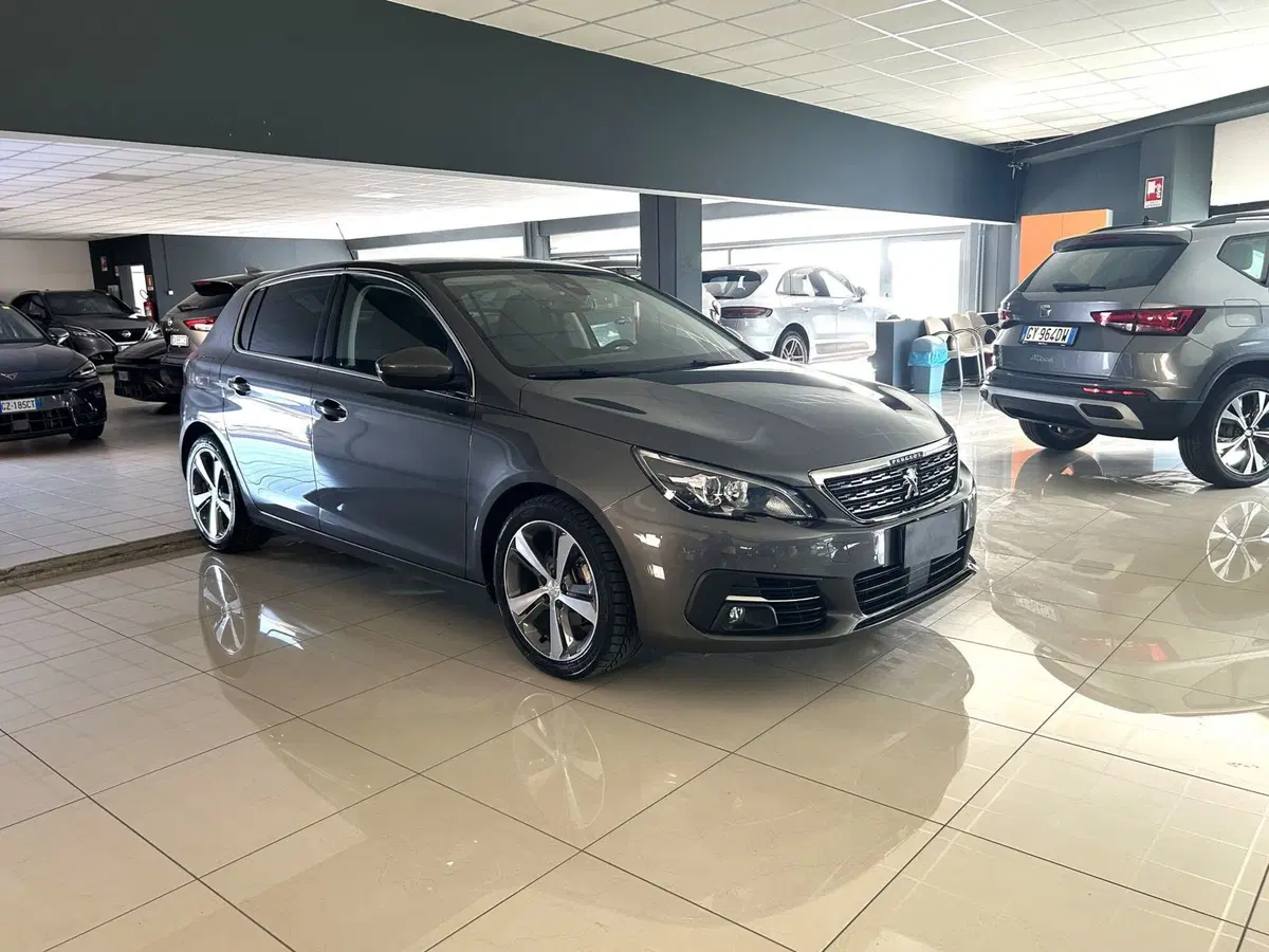Peugeot 308 usata a Ferrara (3)