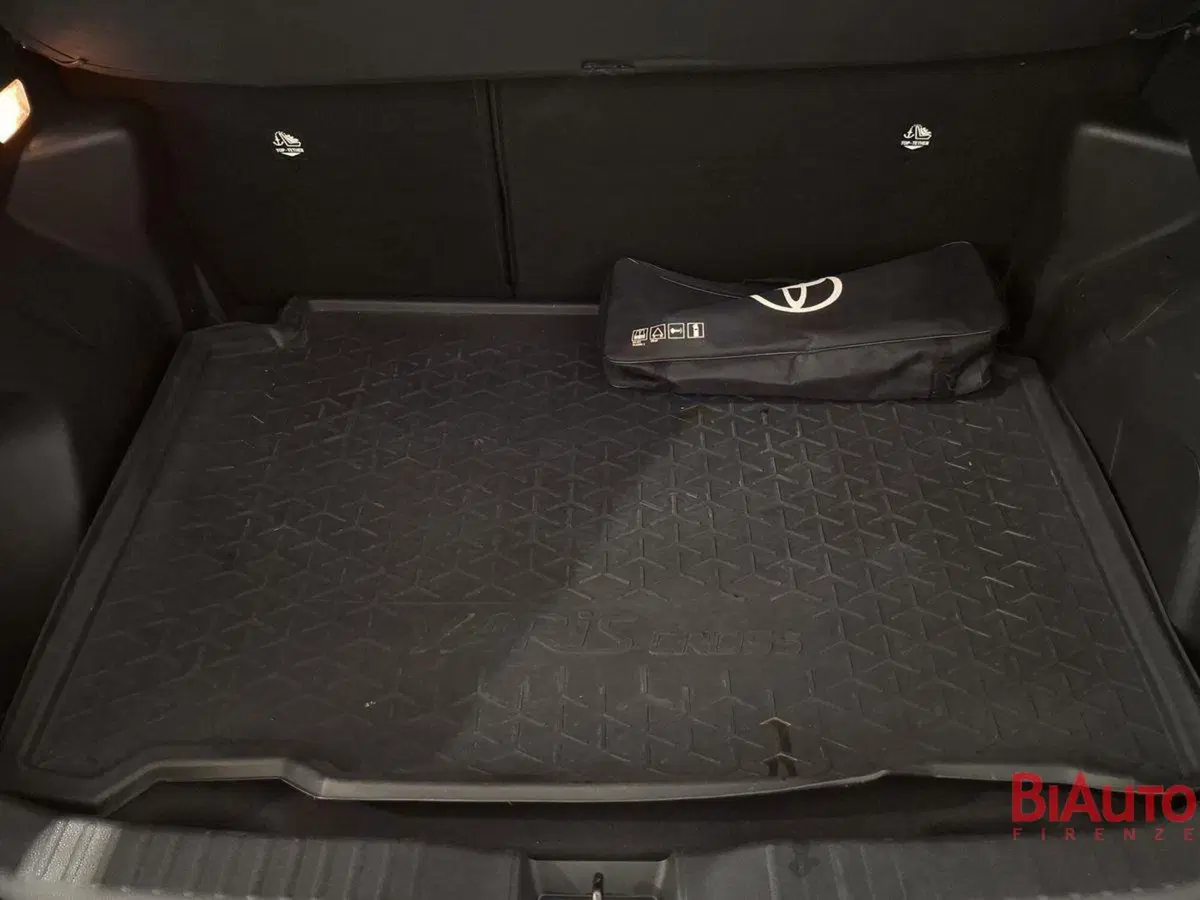 Toyota Yaris Cross usata a Firenze (6)