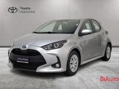 Toyota Yaris Cross 1.5h GR Sport Black Sky fwd 116cv e-cvt del 2022 usata a Sesto Fiorentino