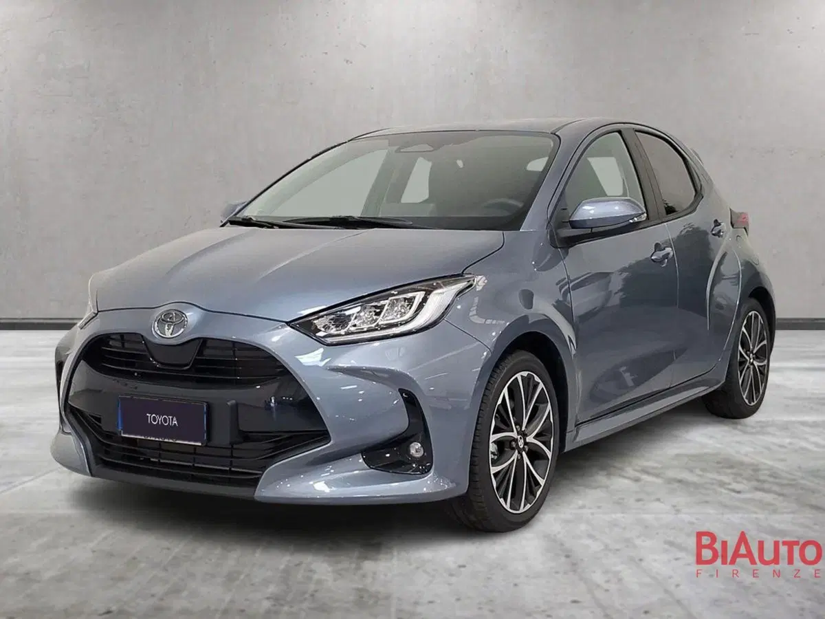 Toyota Yaris Cross nuova a Firenze