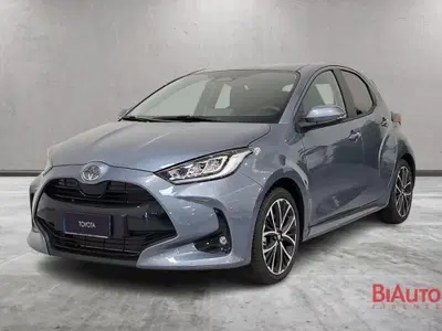 Toyota Yaris Cross 1.5h GR Sport Black Sky fwd 116cv e-cvt nuova a Sesto Fiorentino