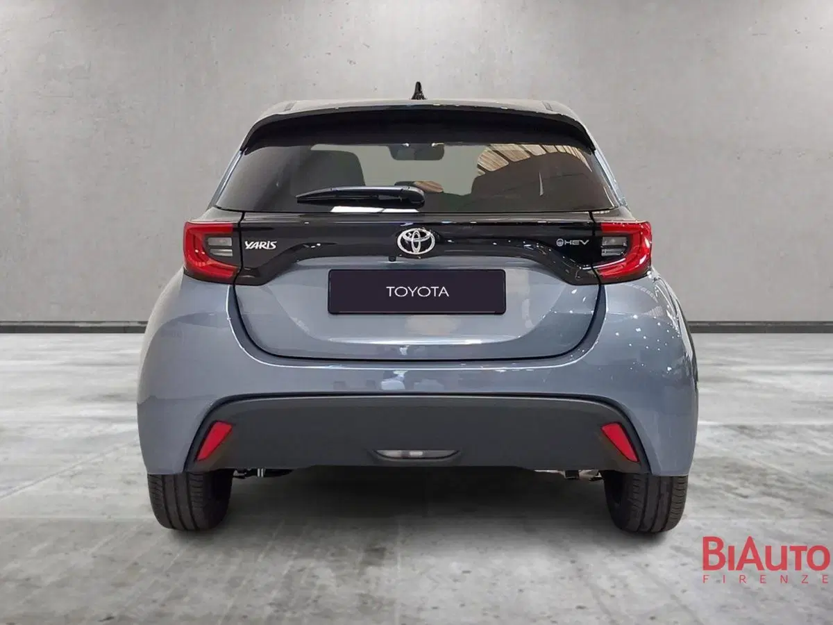 Toyota Yaris Cross nuova a Firenze (11)