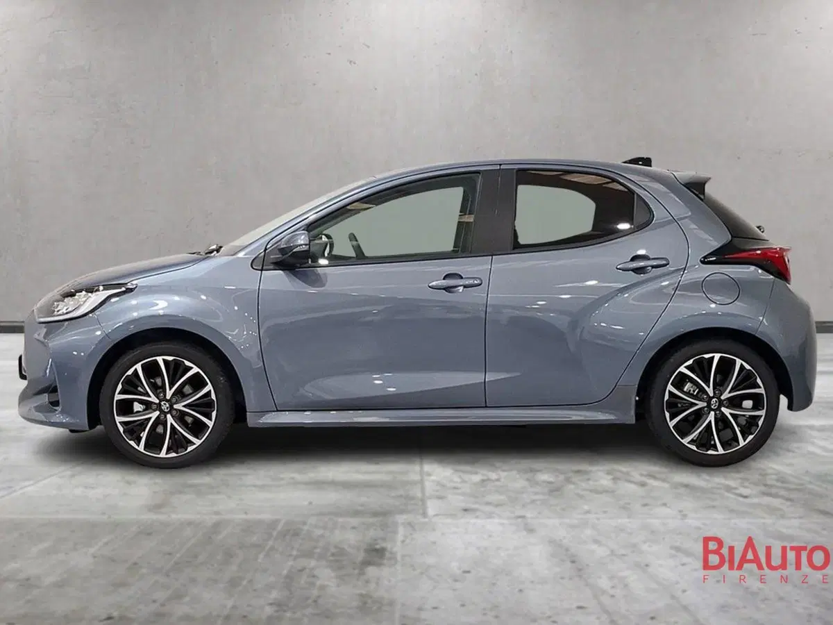 Toyota Yaris Cross nuova a Firenze (2)