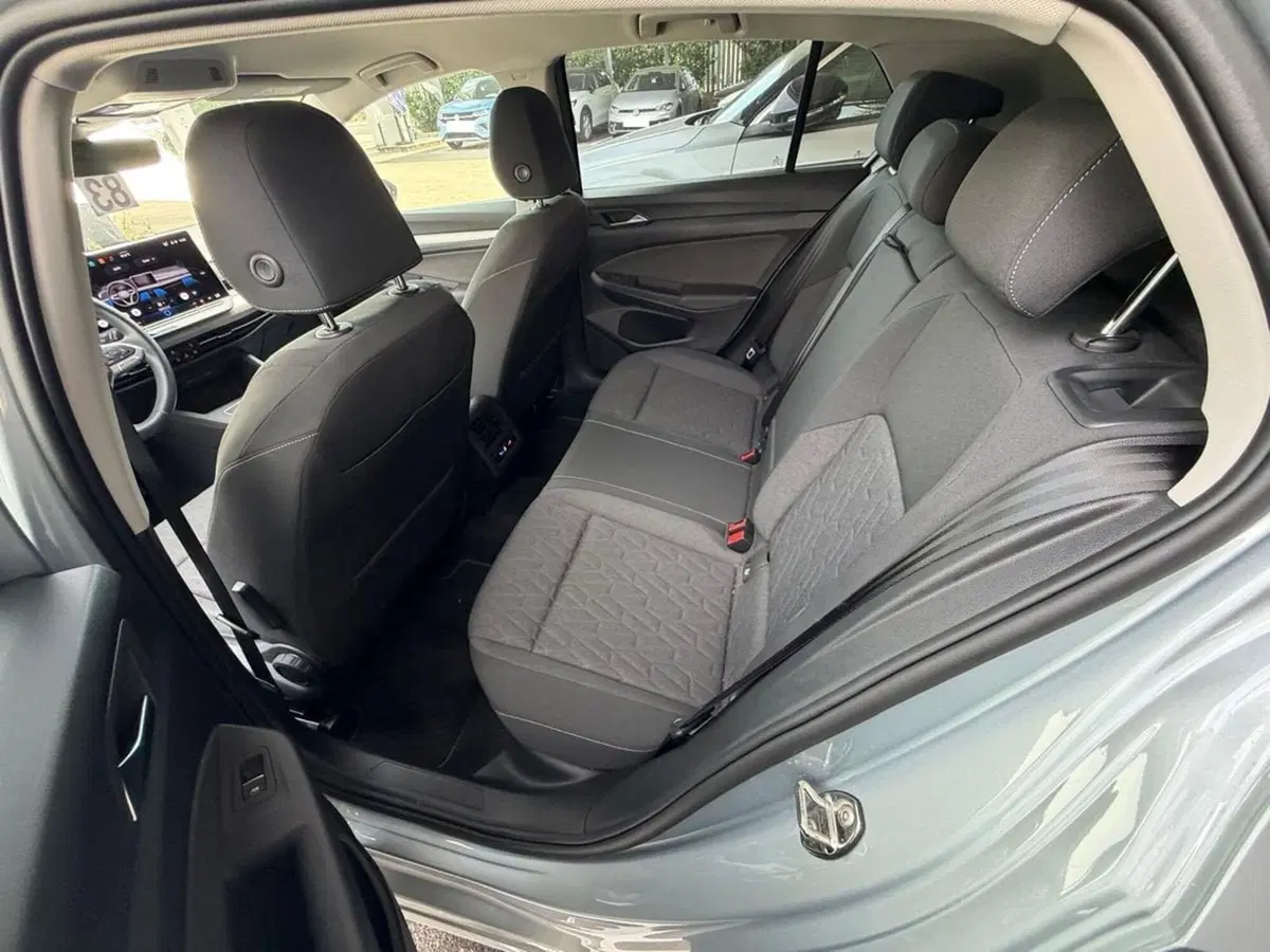 Volkswagen Golf usata a Como (11)
