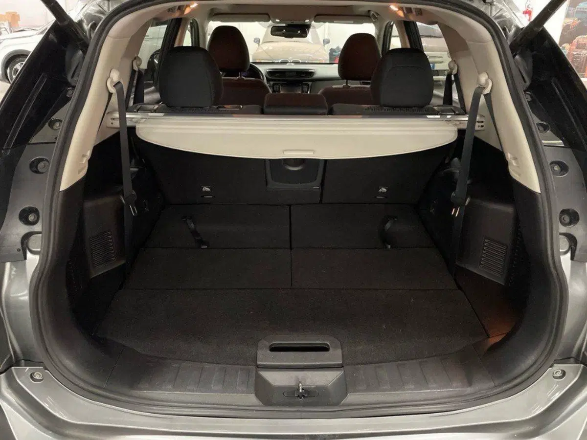 Nissan X-Trail usata a Macerata (8)