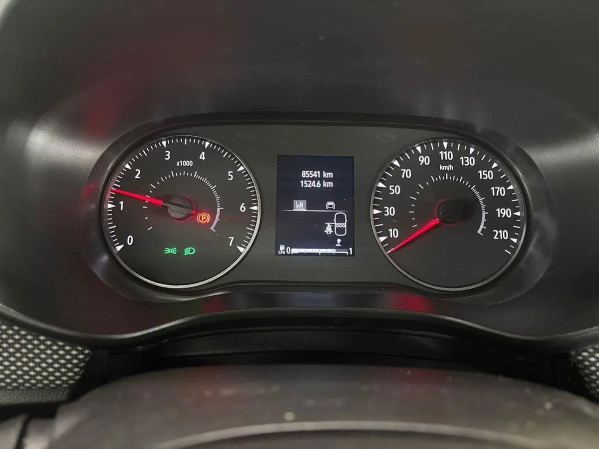 Dacia Sandero usata a Torino (9)