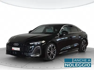 Audi A5 2.0 e-hybrid S line edition quattro 299cv s-tronic del 2025 usata a Alessandria