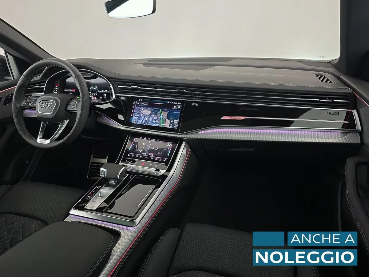 Audi Q8 usata a Alessandria (14)