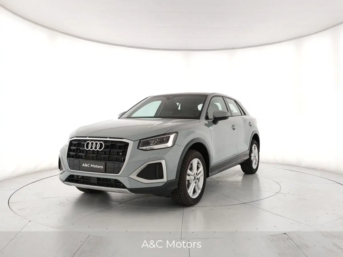 Audi Q2 nuova a Napoli