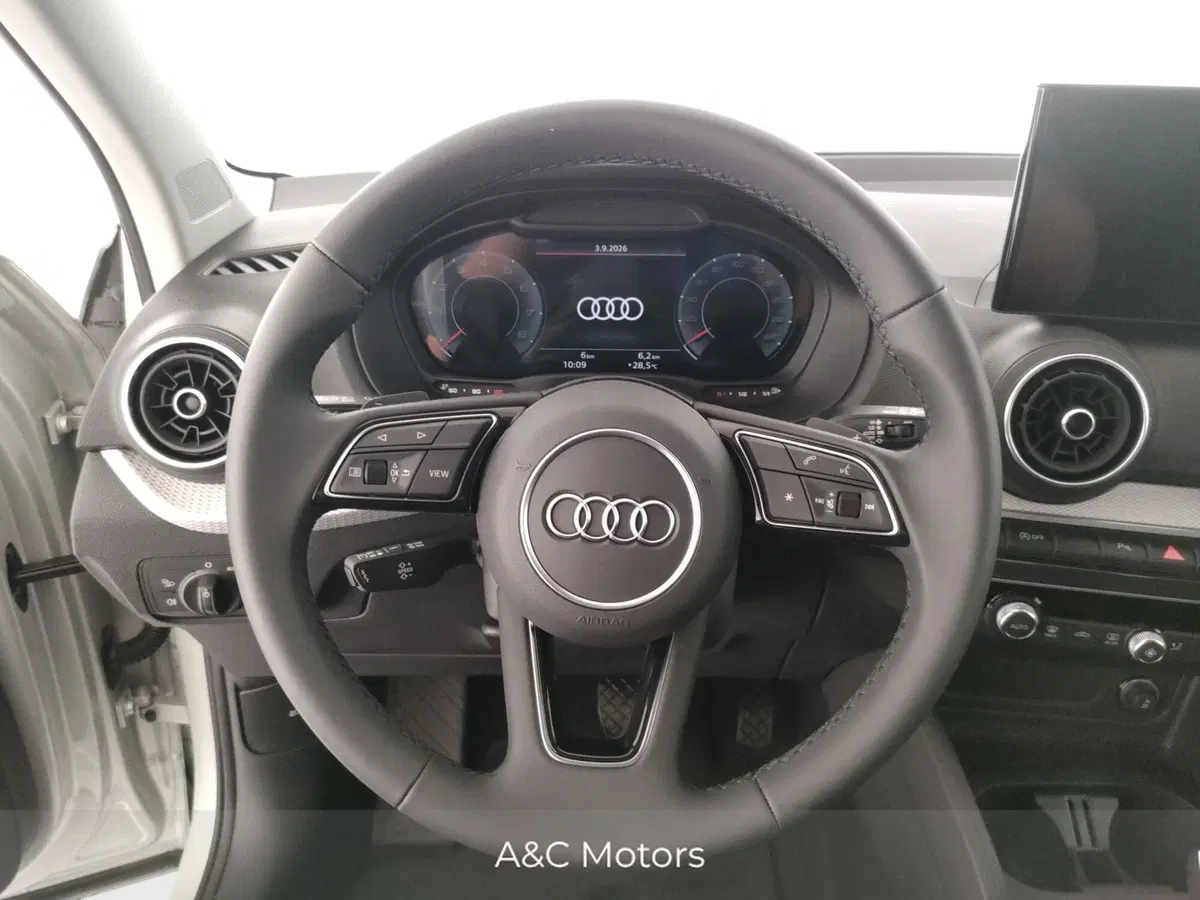 Audi Q2 nuova a Napoli (18)