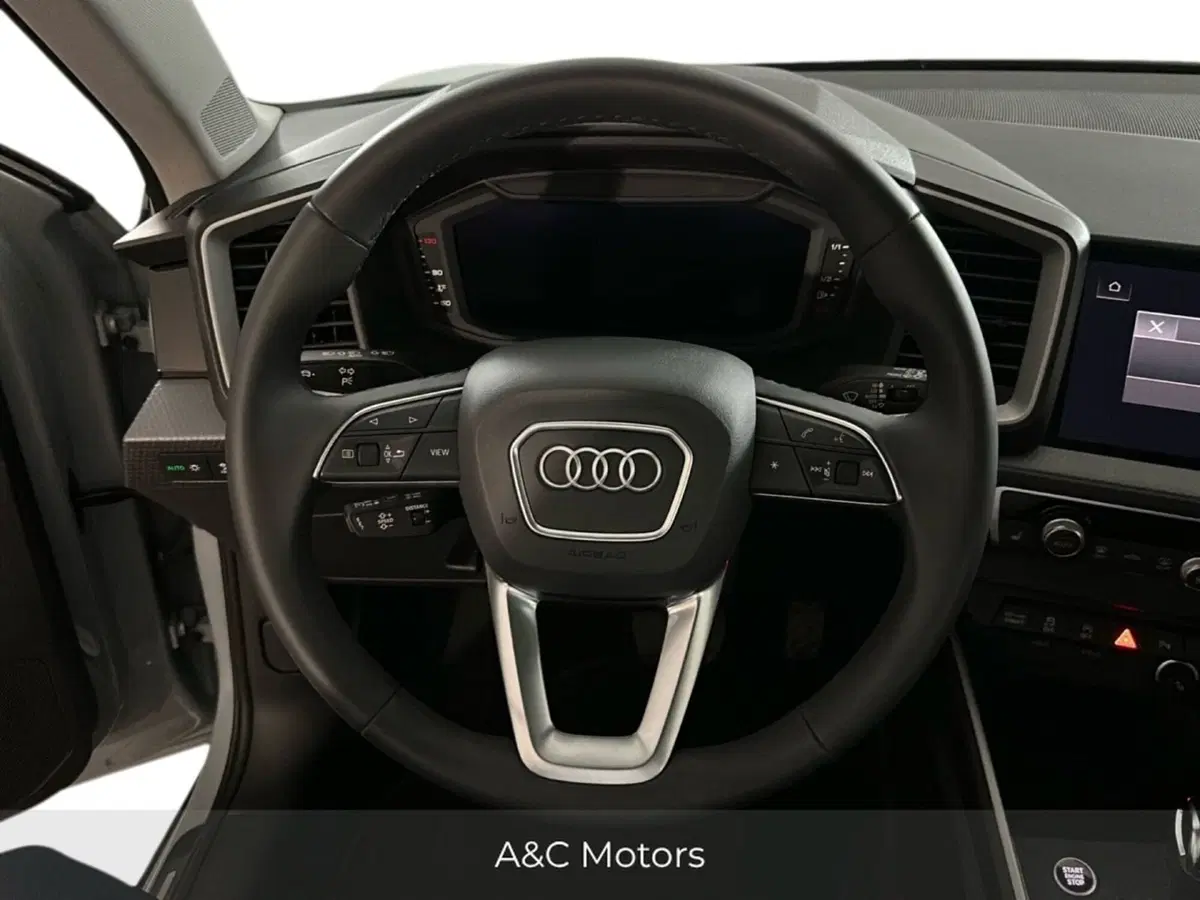 Audi A1 allstreet usata a Caserta (11)