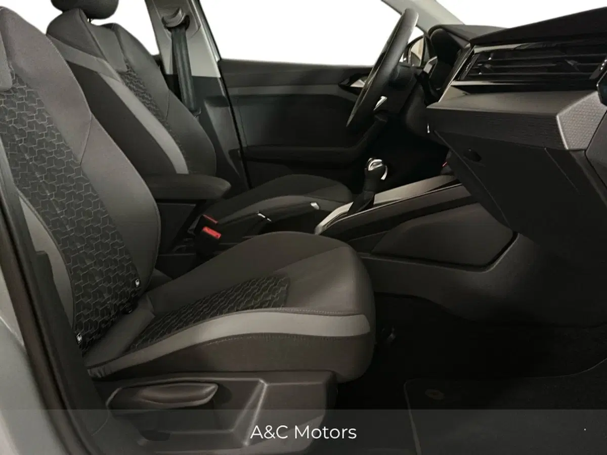 Audi A1 allstreet usata a Caserta (7)
