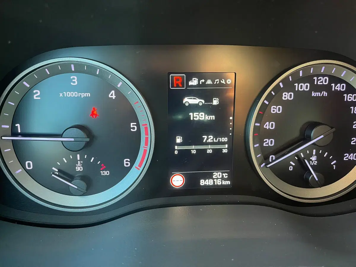 Hyundai Tucson usata a Massa-Carrara (9)
