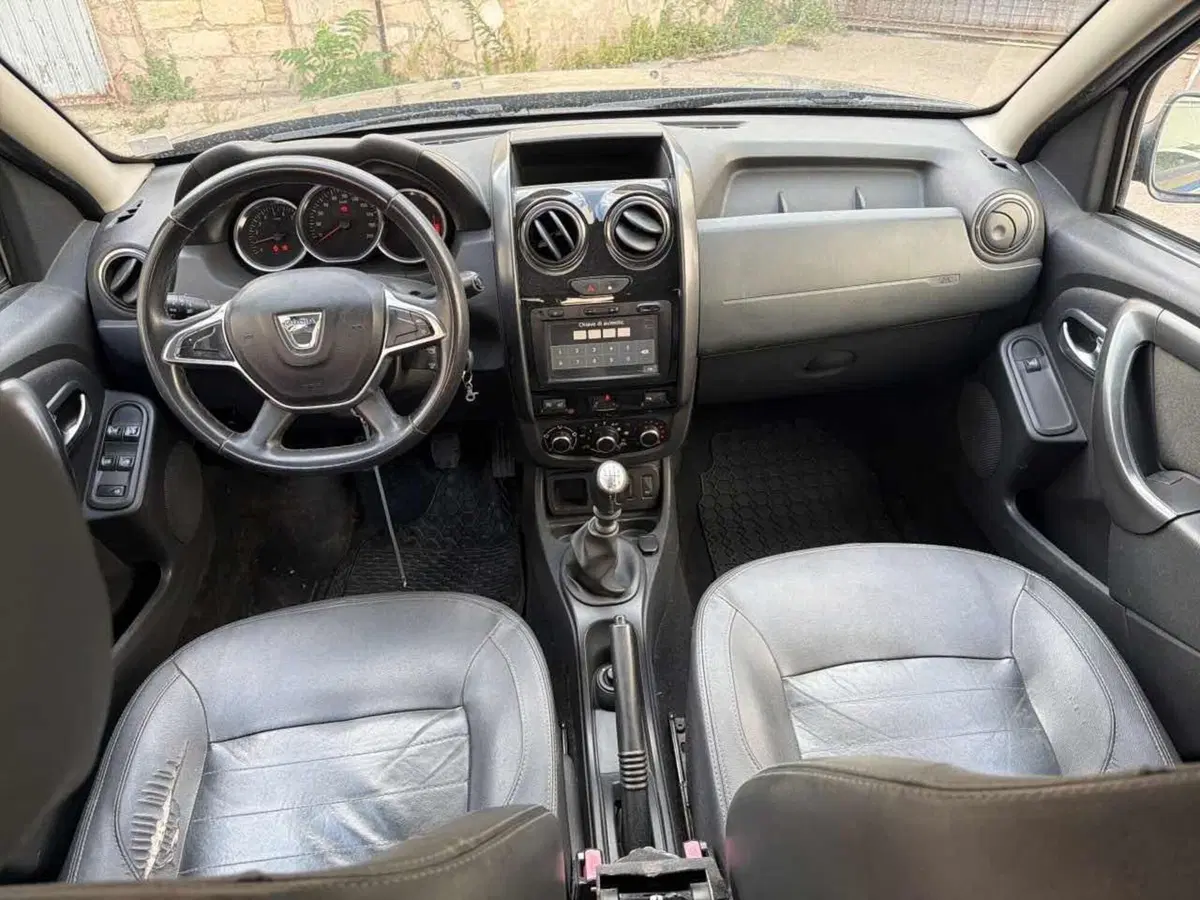 Dacia Duster usata a Foggia (8)