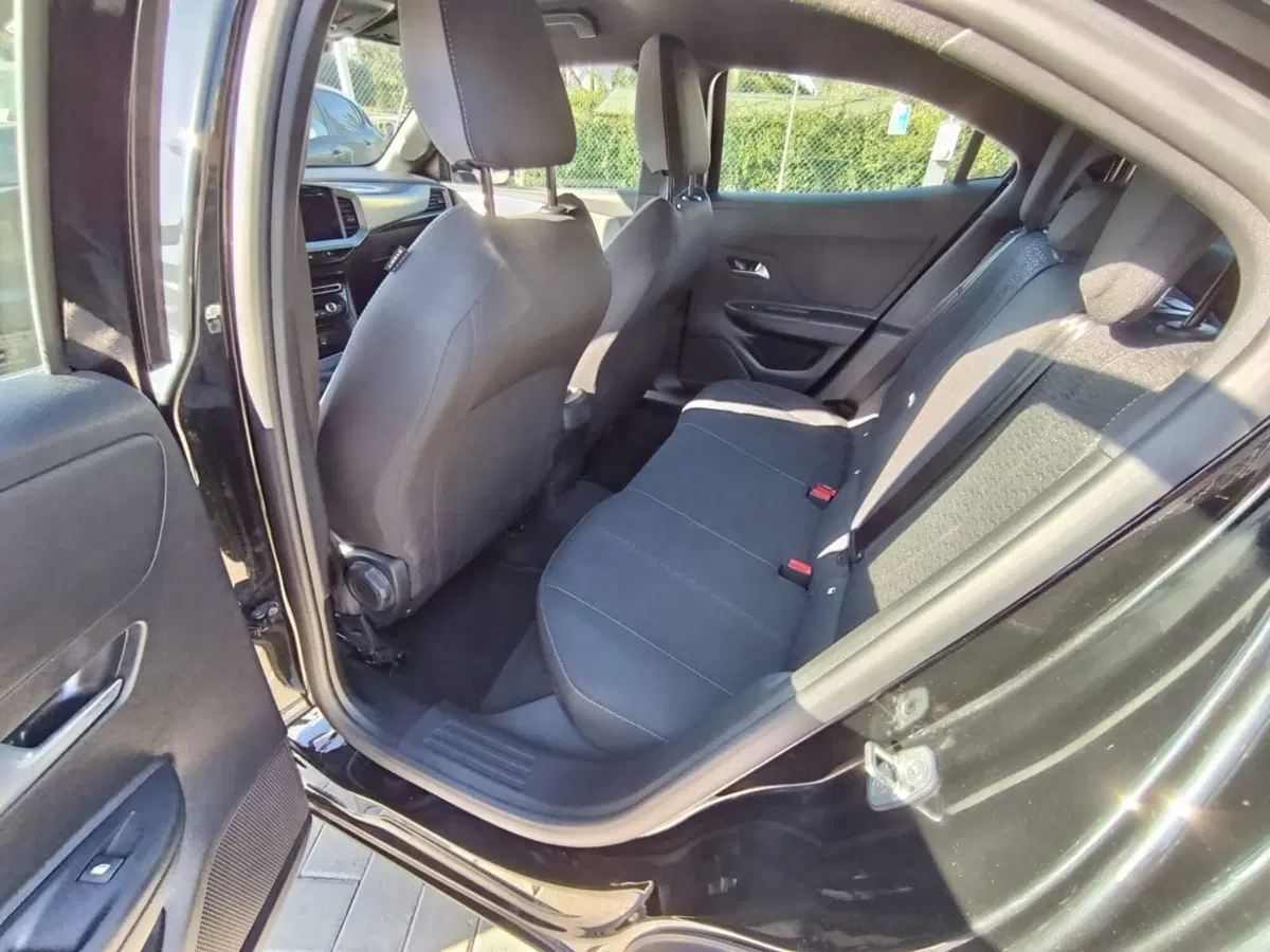 Opel Mokka nuova a Massa-Carrara (17)