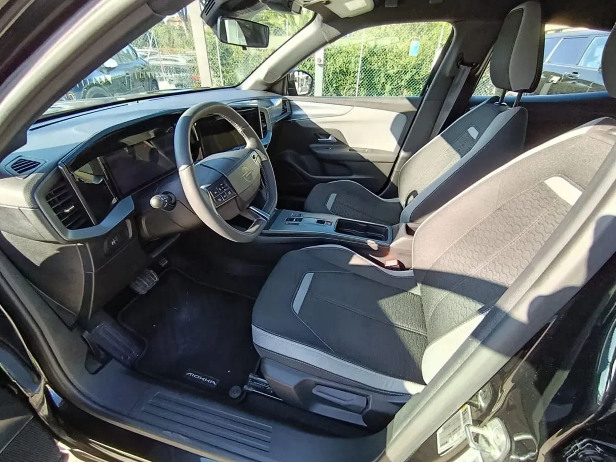 Opel Mokka nuova a Massa-Carrara (5)