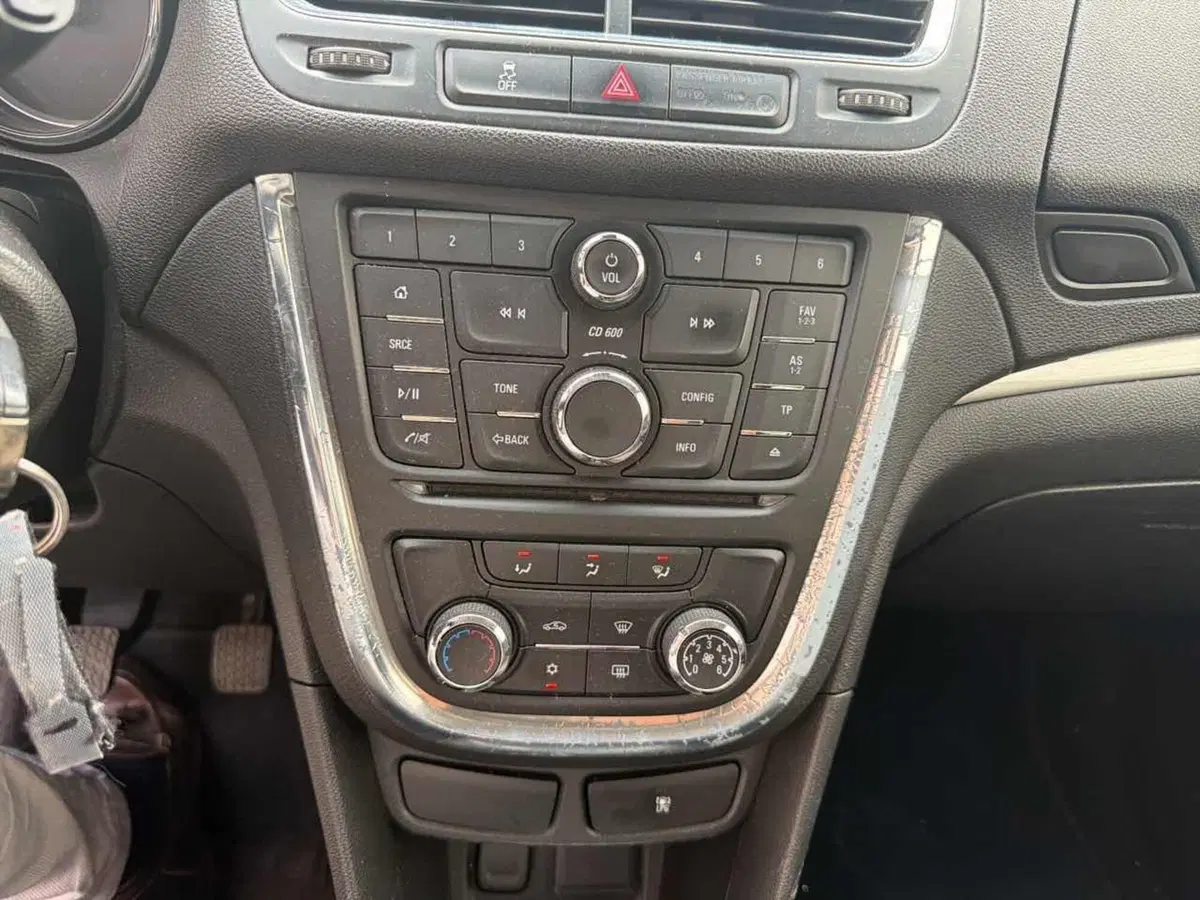 Opel Mokka usata a Foggia (11)