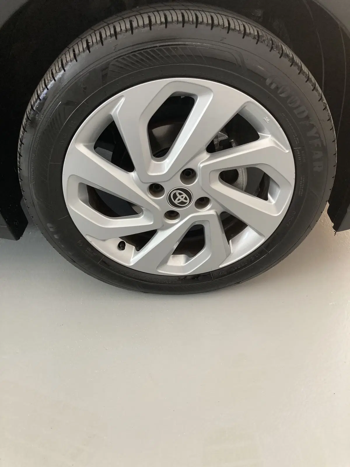 Toyota Aygo X usata a Barletta-Andria-Trani (17)